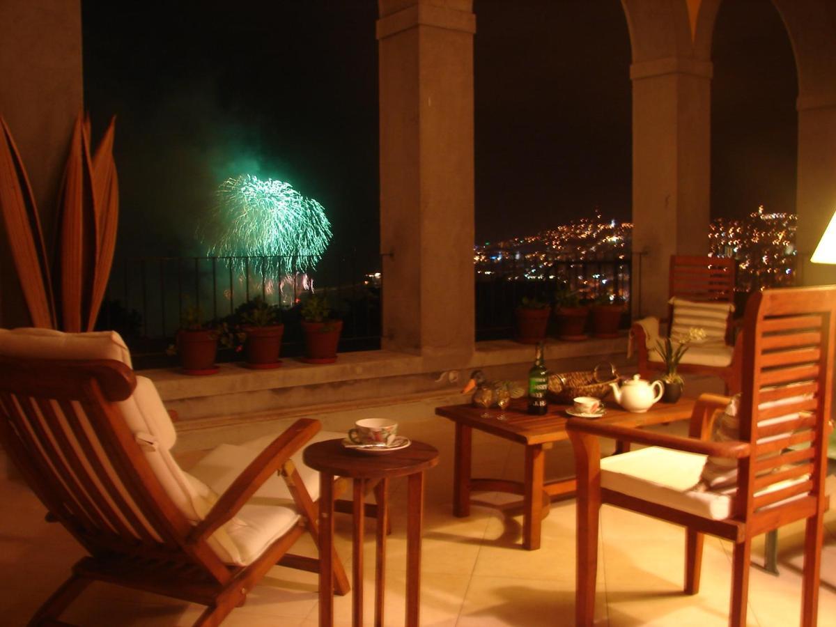 Private Pool Apt. With Great View Apartment